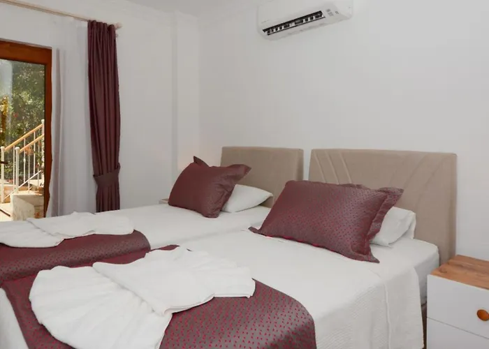 3 Bedroom Villa *