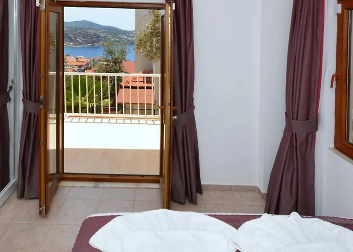 3 Bedroom Villa *