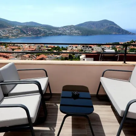 3 Bedroom - 6156 *