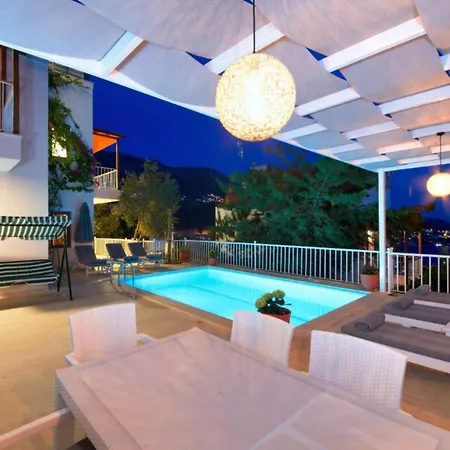 Villa 3 Bedroom - 6156